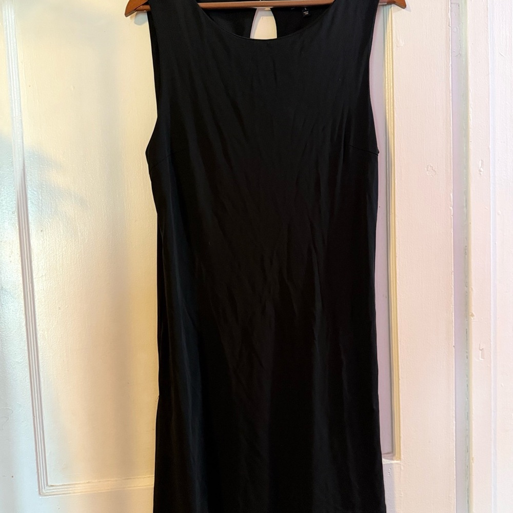 Juicy Couture Black Sleeveless Shift Dress